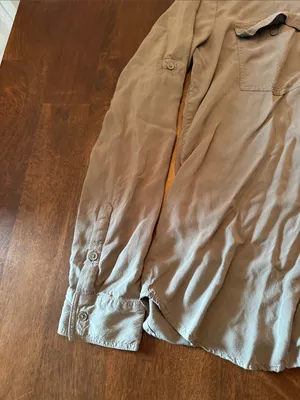Banana Republic Women's Button-Down Shirt in Grayish Green thumbnail 6