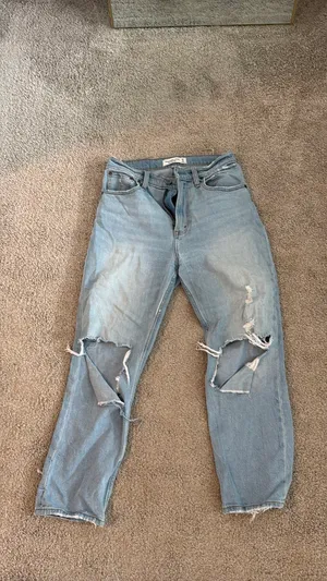Abercrombie High-Rise Jeans Curve Love thumbnail 4