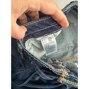 American Eagle Dreamy Drape Strigid Low-Rise Ultra Wide-Leg Jean Size 8 thumbnail 5