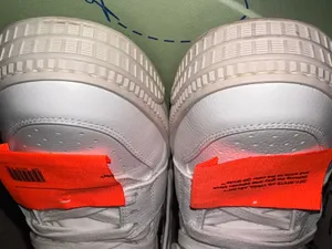 Off-White Sneakers thumbnail 11