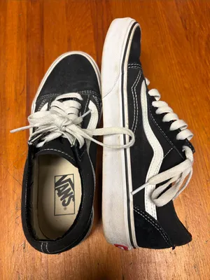 Vans Kids Black and White Low-Top Skate Sneakers thumbnail 2