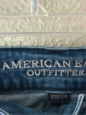 American Eagle Shortie Denim Shorts Sz 10 Low Rise Y2K Distressed Cutoff Raw thumbnail 5