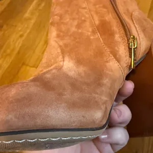 Vince Camuto Womens 8 VC Envernia Brown Suede Leather Chunky Round Toe Booties thumbnail 9