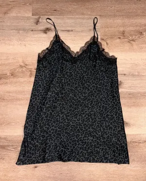 Victoria's Secret Black Lace Green Leopard Nightgown thumbnail 1