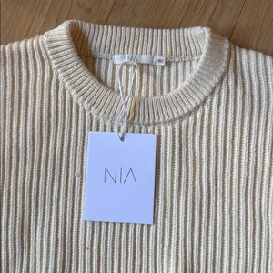 NWT NIA Cream Arianna Ribbed Knit Sweater thumbnail 3