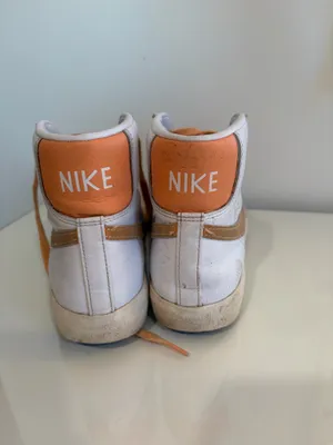 Orange Nike Blazers thumbnail 6