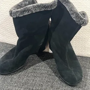 Aerosoles Women's Attorney Black Suede Mid Calf Boots Zipper Fur Lined Size 8 thumbnail 14