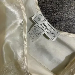 Vintage Soft moments new‎ york Cream lace slip dress with adjustable straps thumbnail 2