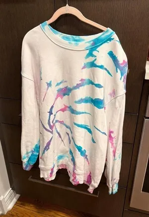 Lululemon tie-dye sweatshirt women's XL-XXL thumbnail 1