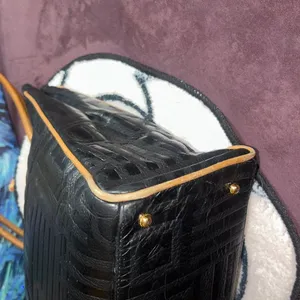 Due Fratelli Black With Tan Accented Leather Shoulder Tote Bag thumbnail 8