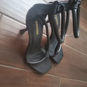 Express 2 inches strappy heels in size 7 in black new thumbnail 2