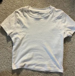 Hollister White Top thumbnail 5