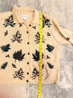 Dressbarn Cream Cardigan with Brown and Green Leaf Motif thumbnail 5