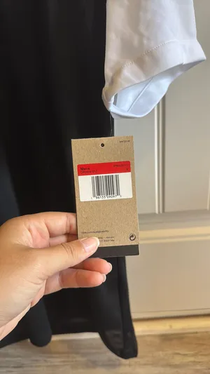 Men’s Nike Dri-Fit Shirt thumbnail 5
