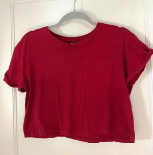 H&M Cropped Top thumbnail 1