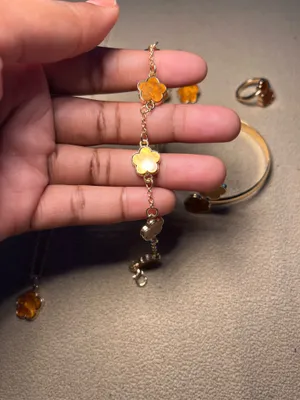 Gold & Brown Clover Flower Jewelry Set - Necklace, Bracelet, Ring, Earrings thumbnail 8