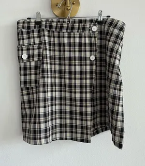 SheIn Striped Skirt thumbnail 1