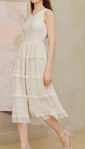 Elegant Cream Tiered Skirt Size XS thumbnail 1