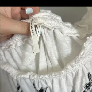 Anthropologie Embroidered‎ Floral Top size S thumbnail 4
