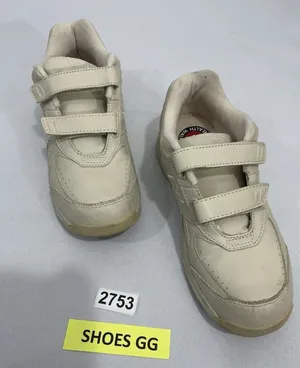 Womans New Balance Health Walk WW575vb Size 8.5 B Beige Sneakers thumbnail 1