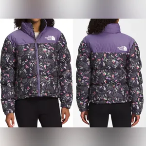 The North Face Women's 1996 Retro Nuptse Down Jacket thumbnail 2