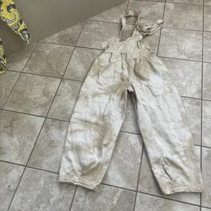 Free People We The Free felix Denim Overalls Tie Dye Dirty NWT SIZE SMALL thumbnail 13