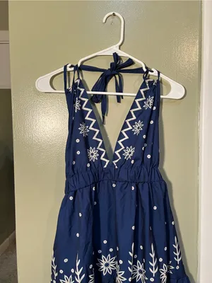 Women’s Sz Medium Floral Print Plunging Mini Dress Blue White Floral Halter Neck thumbnail 5