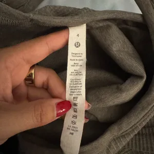 Lululemon ebb to street tank rover size 4 thumbnail 4