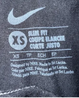 Nike Short Sleeve Graphic T-Shirt thumbnail 4