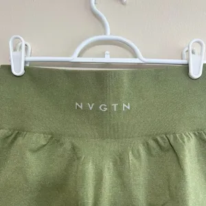 NVGTN Green Pro Seamless Shorts High Rise Medium Women thumbnail 4