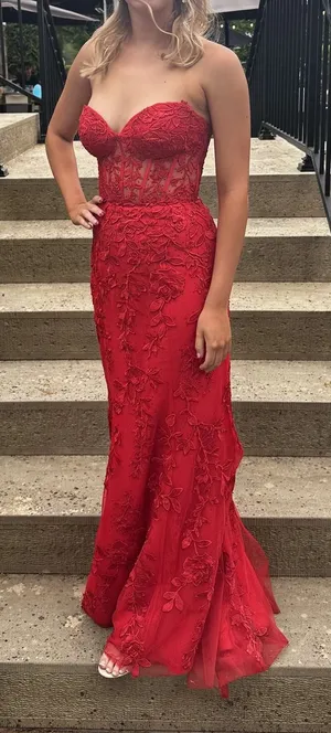 Red Lace Prom Dress thumbnail 1