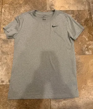 Nike Short Sleeve Shirt thumbnail 1
