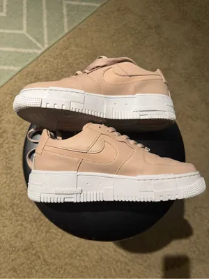 Nike Air Force Pixel - Nude & White thumbnail 3