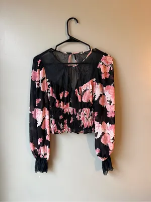 Free People Midnight Floral Lace Smocked Crop Top XS NWT thumbnail 2