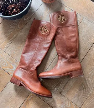 Tory Burch Kiernan 35MM Tumbled Leather Riding Boots Almond Size 7‎ thumbnail 1