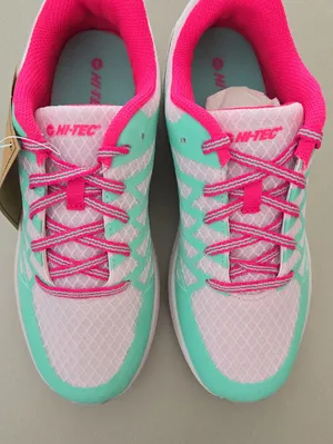 NWT! Hi-Tec Women’s Athletic Shoes - Mint Green & Hot Pink Size 6.5 thumbnail 3