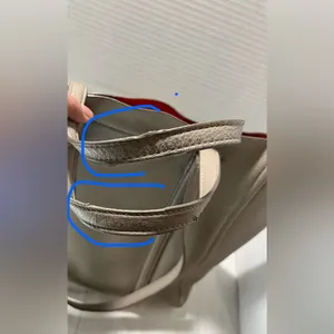 Marc Jacobs Taupe Tote Bag thumbnail 13