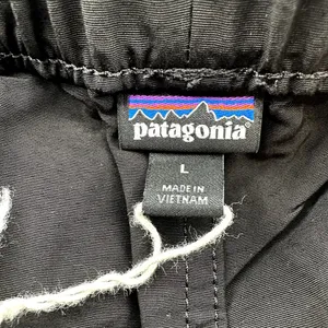Patagonia Barely Baggies Shorts 2.5" Pull On Mid Rise Stretch Slit Black NWOT L thumbnail 3