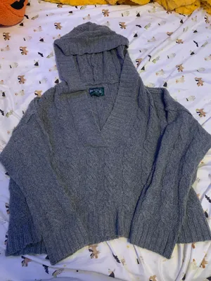 American Eagle Sweater thumbnail 1
