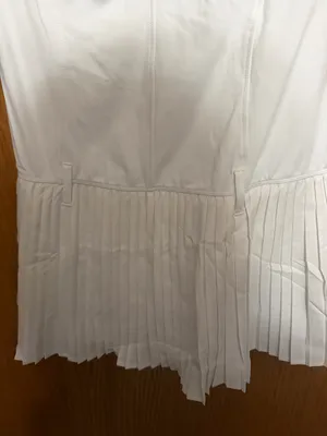 Halara NWT White Sleeveless Tie-Shoulder Pleated Mini dress with shorts thumbnail 2