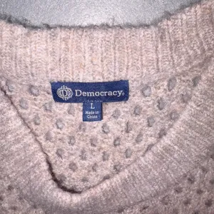 Democracy Womens Large Floral Embroidered Pointelle Knit Sweater Beige thumbnail 3
