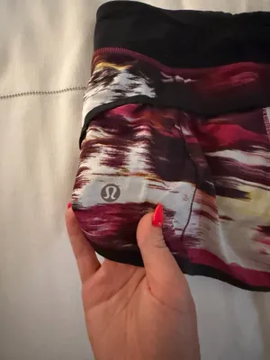 Lululemon Speed up Shorts size 4 2.5” thumbnail 5