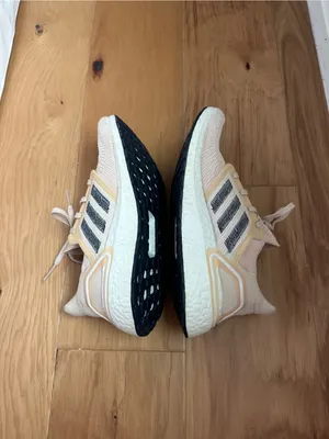 Adidas Ultraboost thumbnail 5