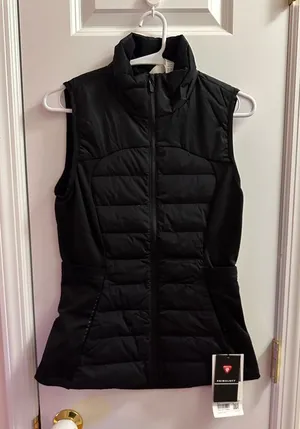 LULULEMON DOWN FOR IT ALL VEST thumbnail 1