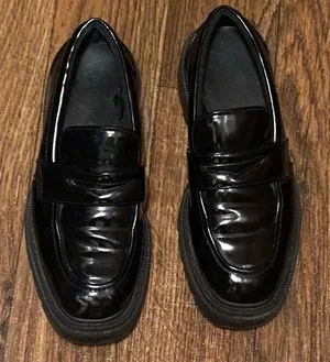 Aldo Womens Black Patent Learher Penny Loafers Shoes Size 35 US 4.5 To 5 Chunky thumbnail 1