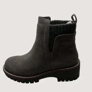 Vintage Havana Everett Grey Suede Lug Sole Ankle Boots with Knit Collar Size 5.5 thumbnail 2