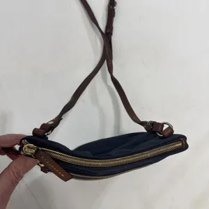 Dooney & Bourke Nylon‎ North South Triple Zip Crossbody Bag Purse Navy thumbnail 11