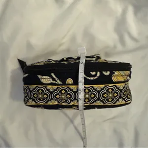 EUC Vera Bradley Fold Out Multi-compartment Cosmetic Bag thumbnail 6