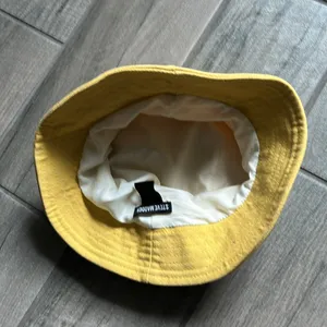 Steve Madden yellow bucket hat thumbnail 3
