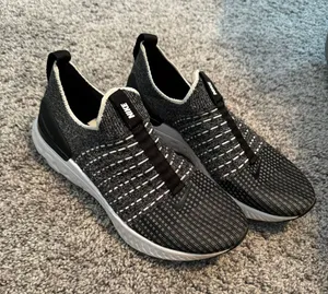 Nike React Phantom Run Flyknit 2 thumbnail 1
